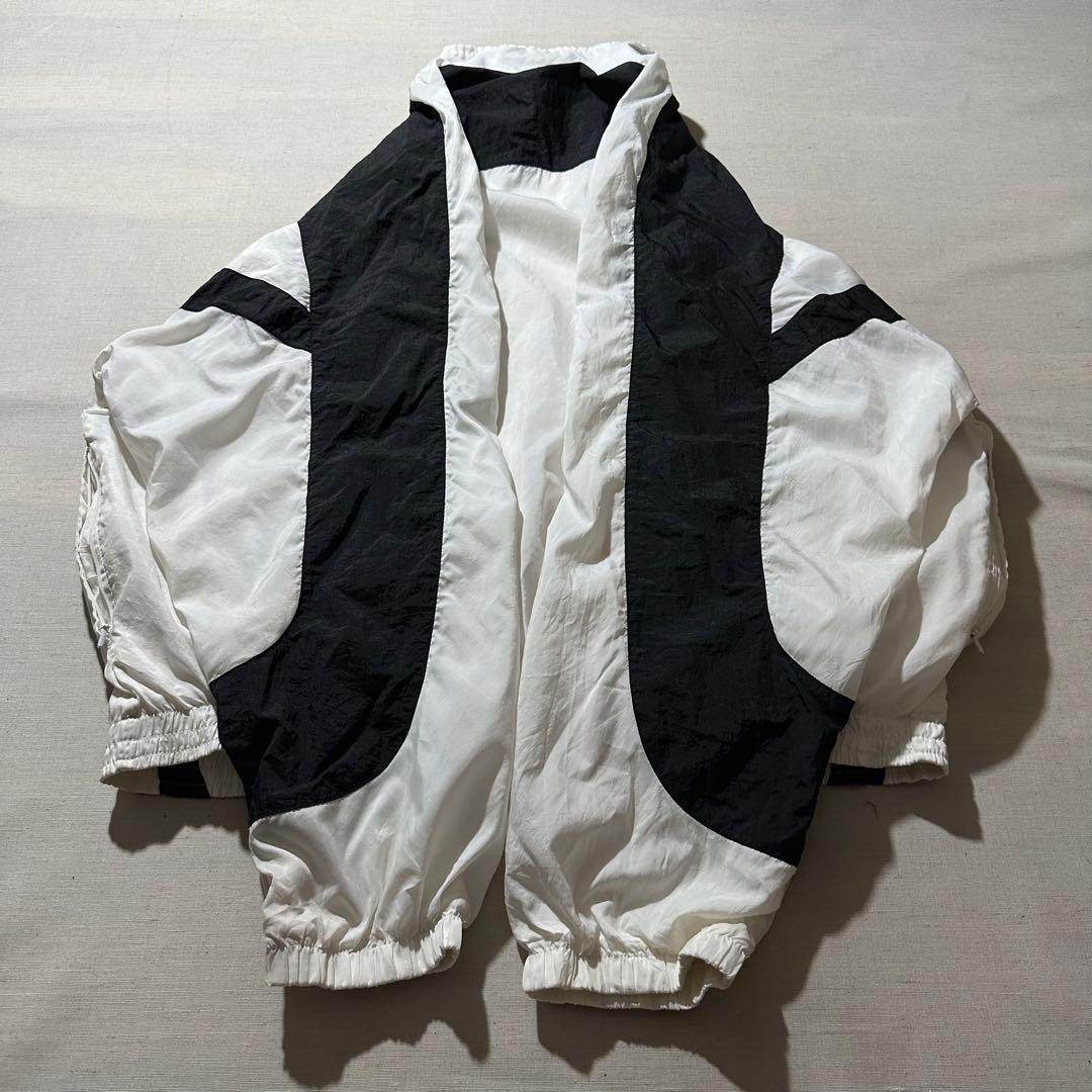 90s ナイキ 菅田将暉着用 同モデル ナイロンジャケット 白タグ 刺繍ロゴ