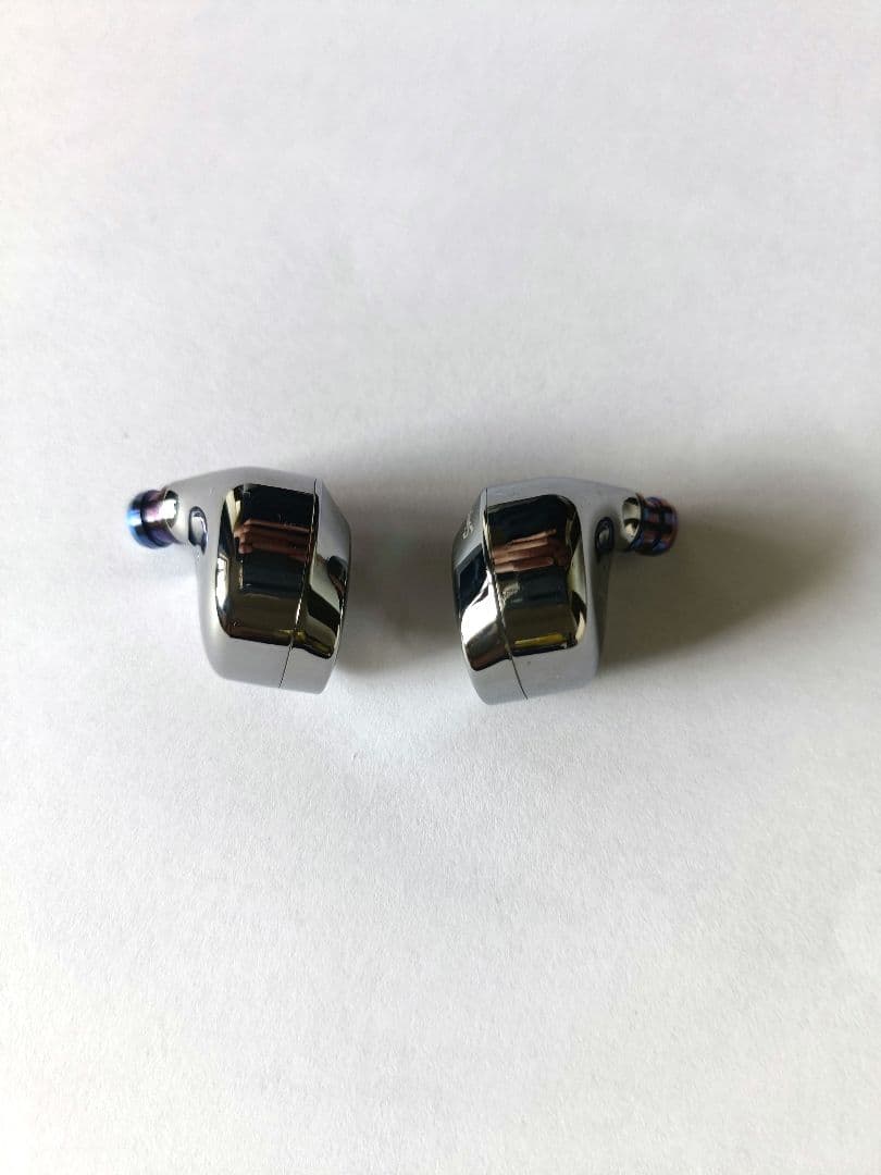 SIMGOT ET142 リケーブル可能イヤホン