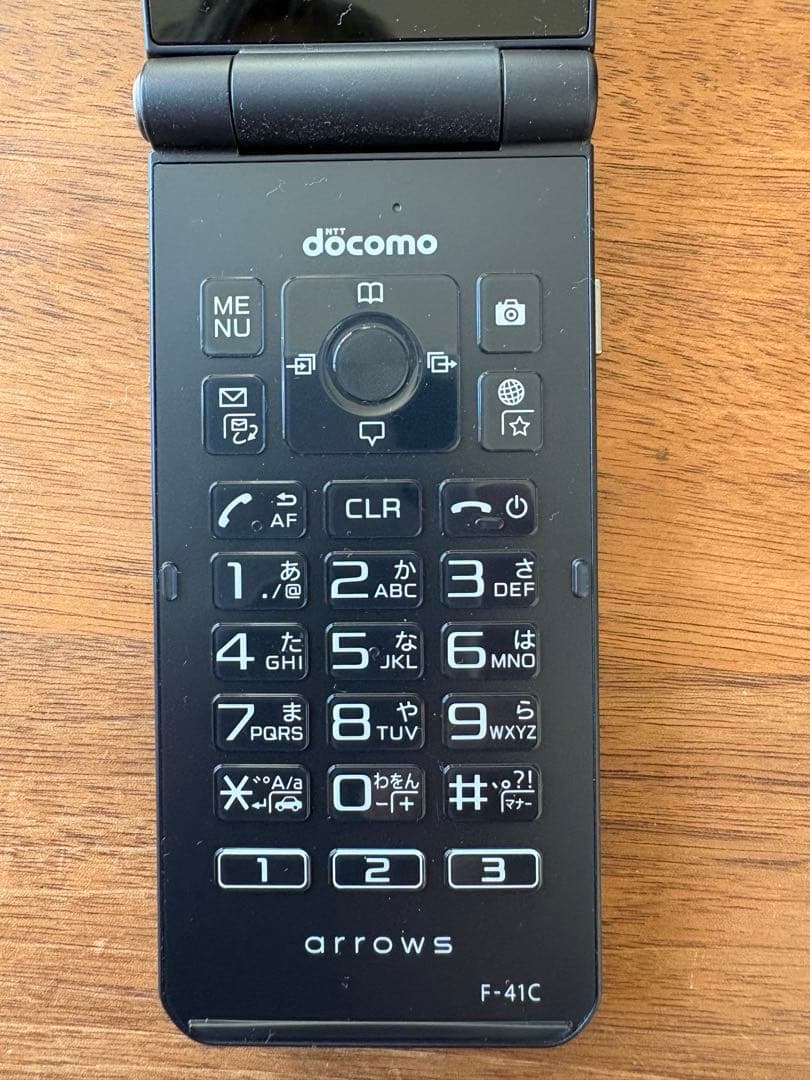 arrows ケータイ ベーシック F-41C　ネイビー　docomo