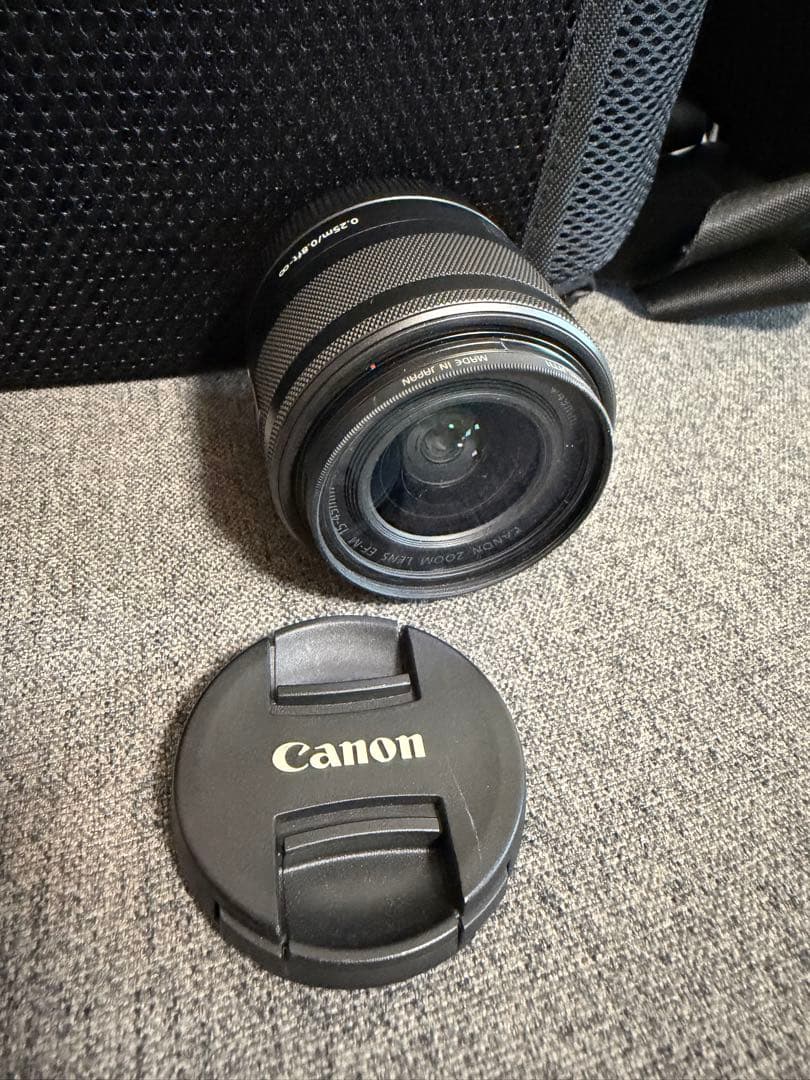 Canon EOS M100 ミラーレスカメラ 2本レンズ付き 即日発送可