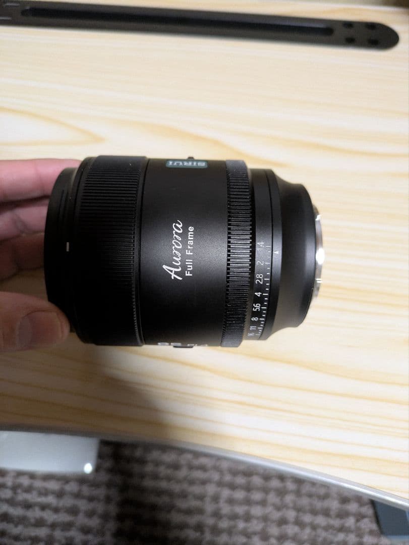 【セール】SIRUI AURORA 85mm F1.4eマウント用フィルター付属