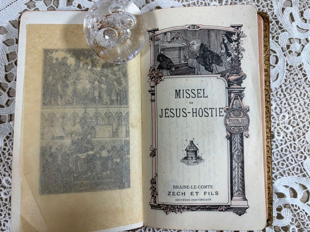 1932年 フランス語 Missel ミサ典 革装丁 三方金 挿絵入り 祈祷書