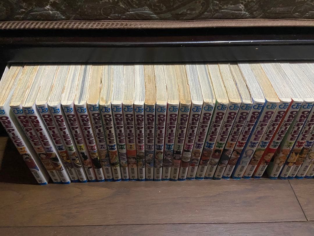 ONE PIECE 漫画セット1巻〜83巻、93巻　ブックカバー3つ　おまけ付き