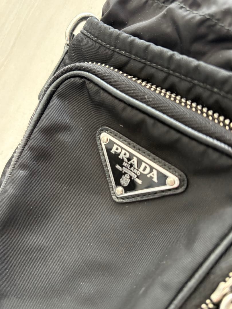 【正規品】PRADA Re-nylon スマートフォンケース