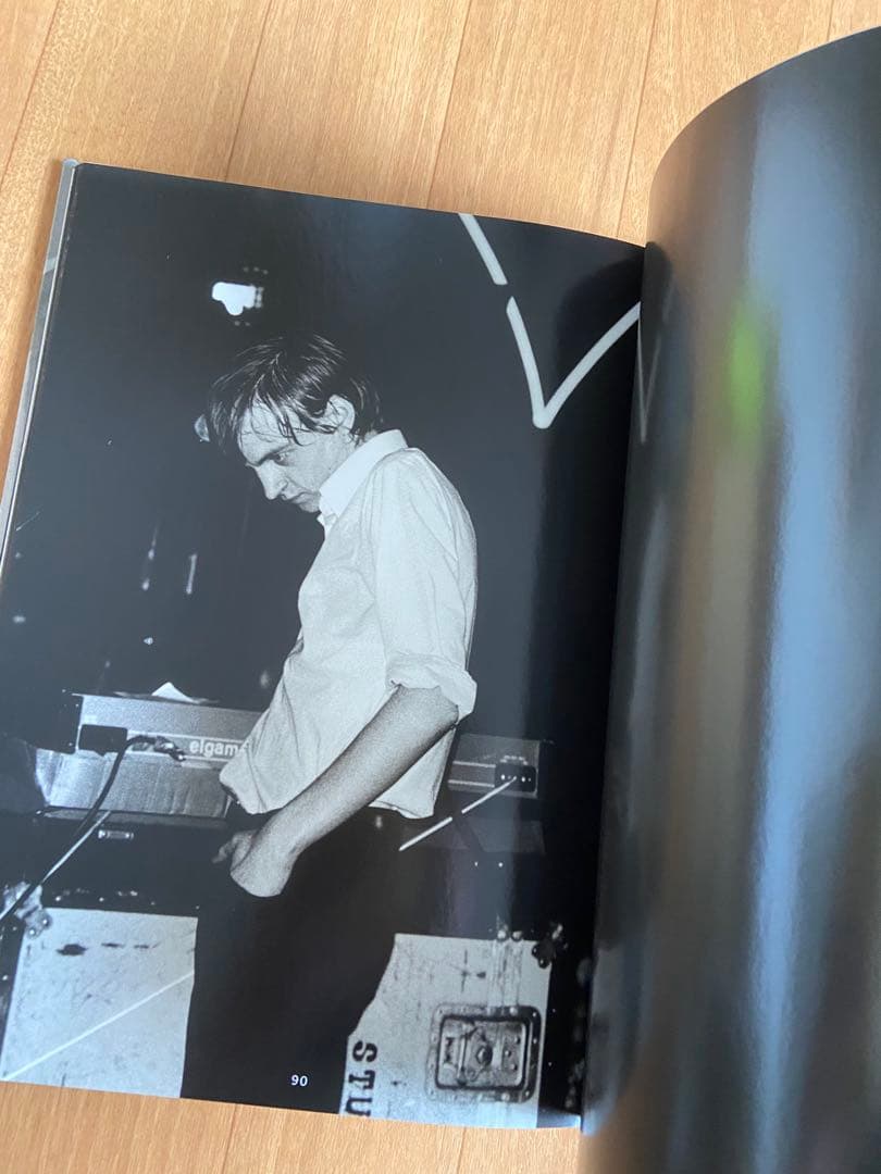 THE BEAUTIFUL & THE DAMNED 写真集 Ann Summa