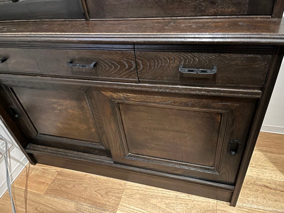 ダークブラウン 食器棚 ガラスキャビネット 飾り棚 本棚　ヴィンテージ