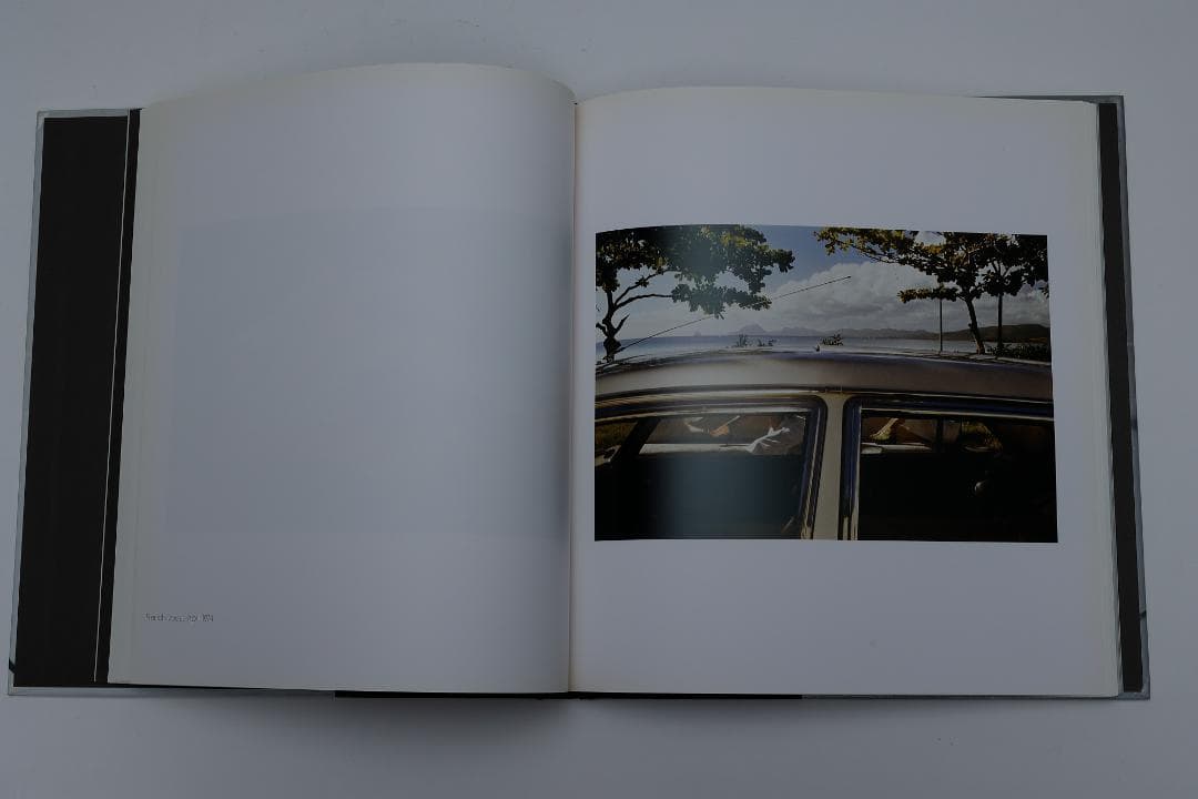 guy bourdin / ギイ・ブルダン　洋書・写真集