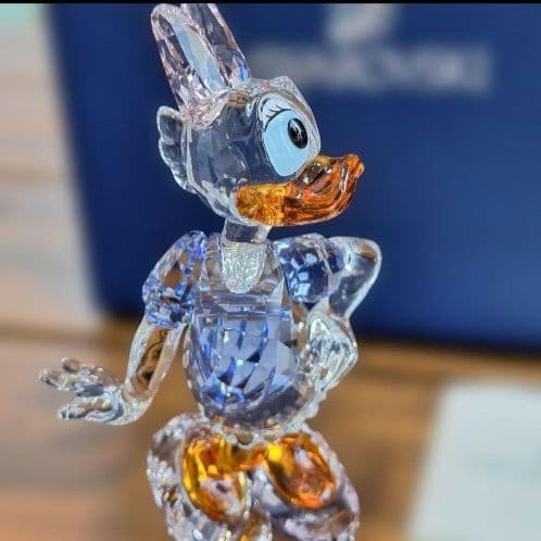 【極美品】SWAROVSKI スワロフスキーDisney デイジー　希少