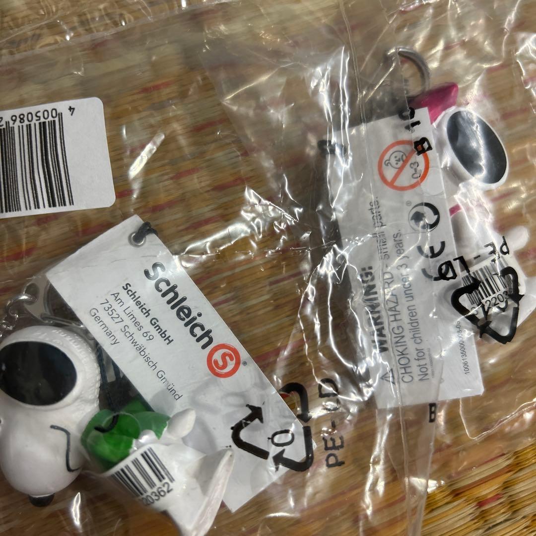 スヌーピー マリモクラフト万年カレンダー2種＆キーホルダー2種＆ハッピーセット