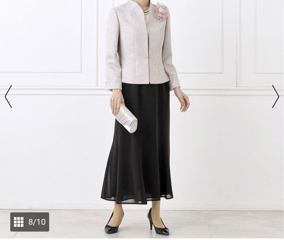 東京ソワール　北陸ジャカードの胸当て付きジャケット13号