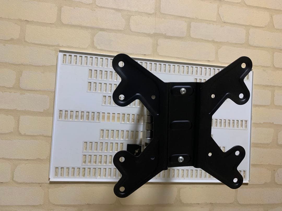 テレビ、モニターセッター壁美人　23-47インチ