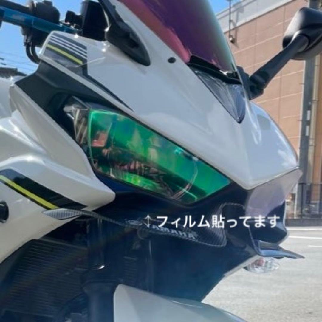 【ヘッドライト】YZF-R25•R3 フロントカウル ヘッドライト