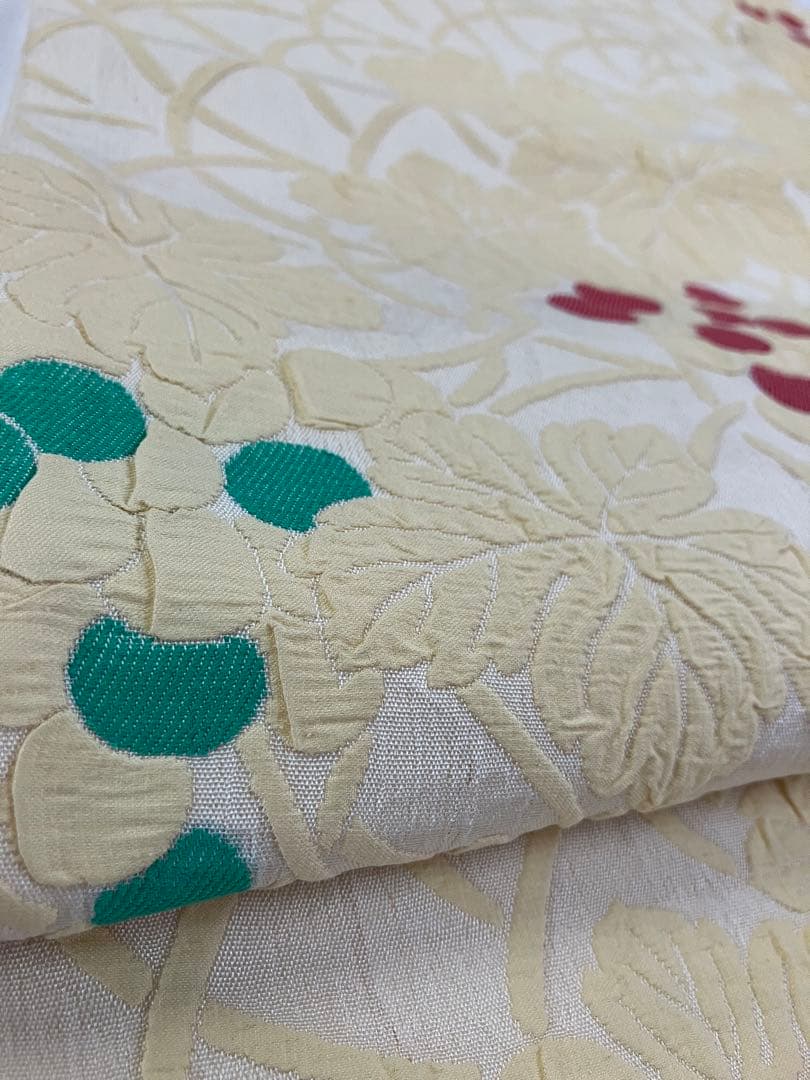 お仕立て上がり袋帯　新品未使用　正絹