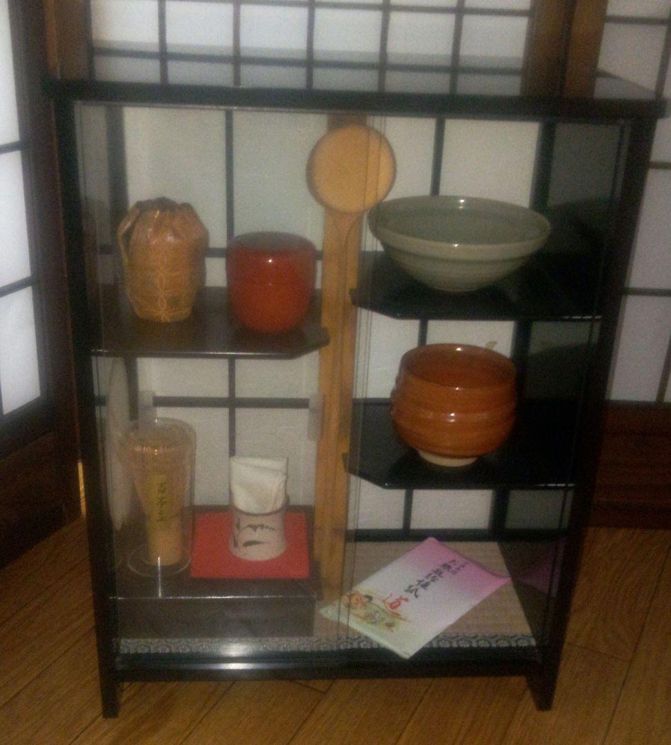 飾り茶棚。