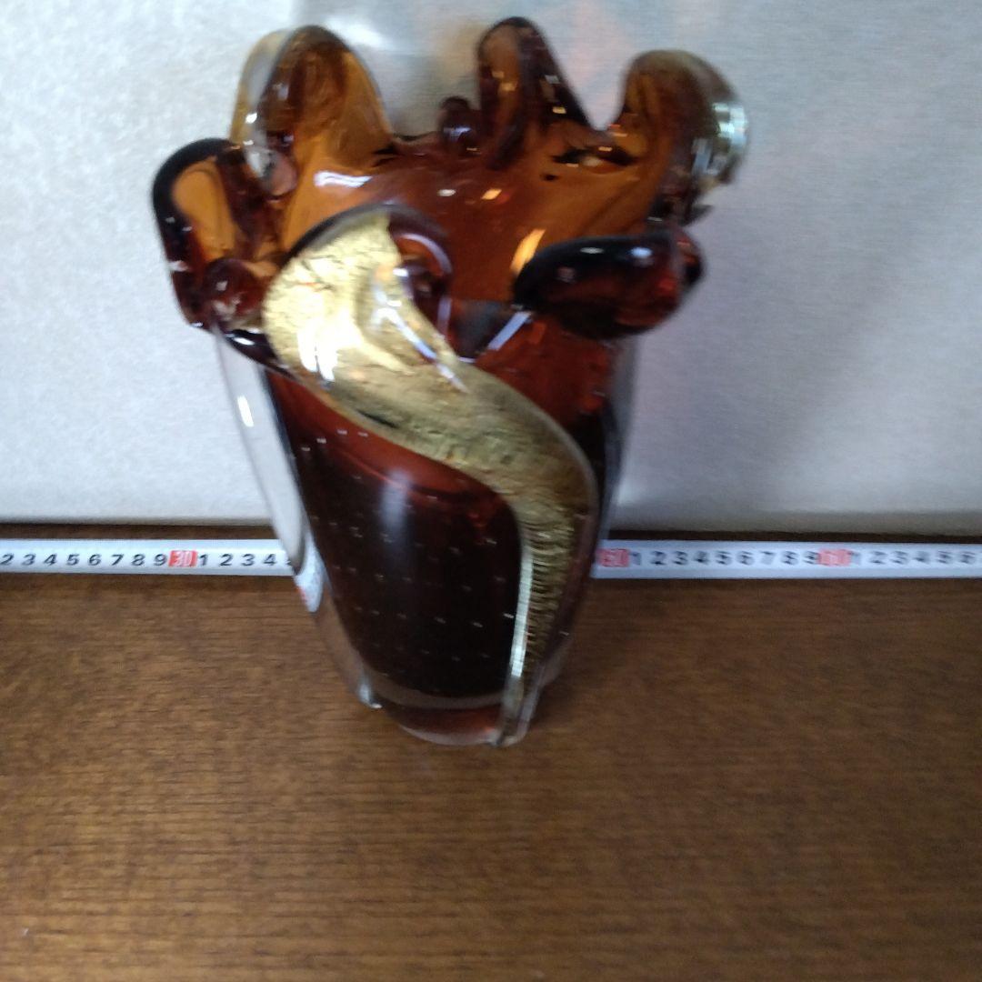 岩田藤七　 　金箔入り　　花瓶　花入　吹き硝子