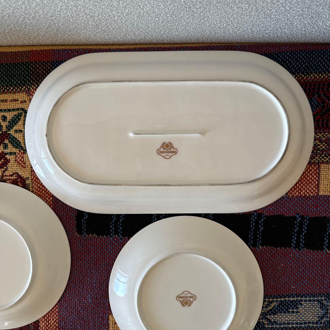 【希少】ナカヤマ陶器　宮内庁御用賜　金彩　プレジデント　　　お皿＆シュガーポット