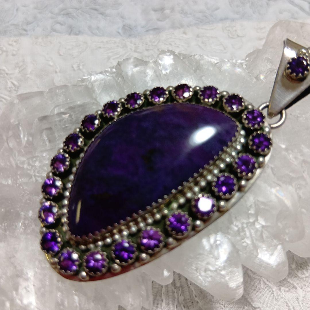 ナバホ族　L.BEGAY　スギライト＆アメジスト　ペンダントヘッド