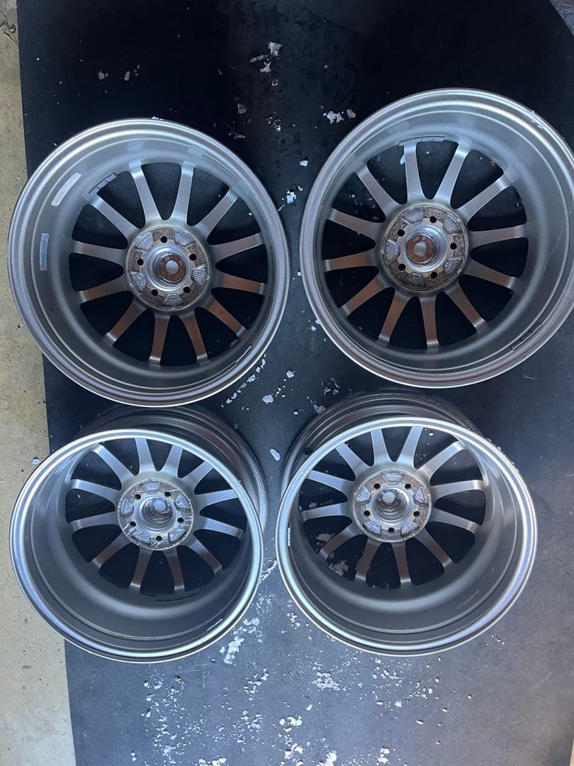 アルミホイール16×6.5J ET46 5穴PCD100 プリウス　ウィッシュ他