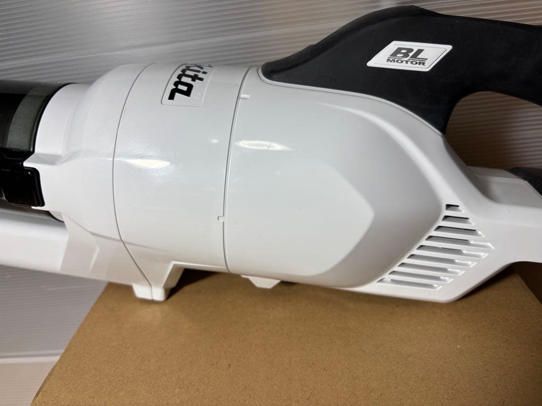 マキタ CL286FD 掃除機 クリーナー 充電器 バッテリー セット