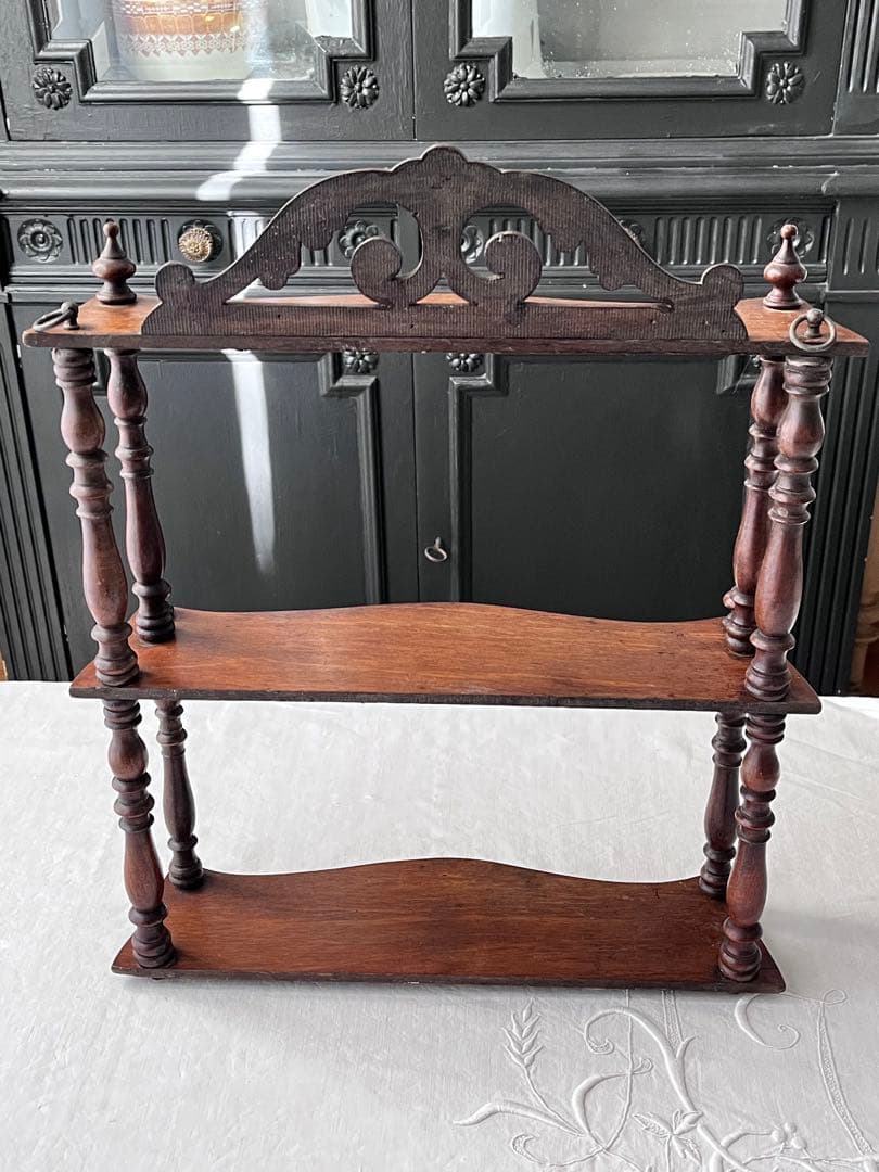 【美品】フランスアンティーク 1900年代 木製3段装飾エタジュール[3689]