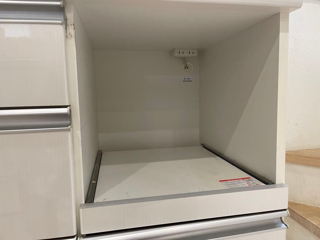 k*a様 （お譲りします）ニトリ 食器棚 高さ199 幅160.5 奥行49.5