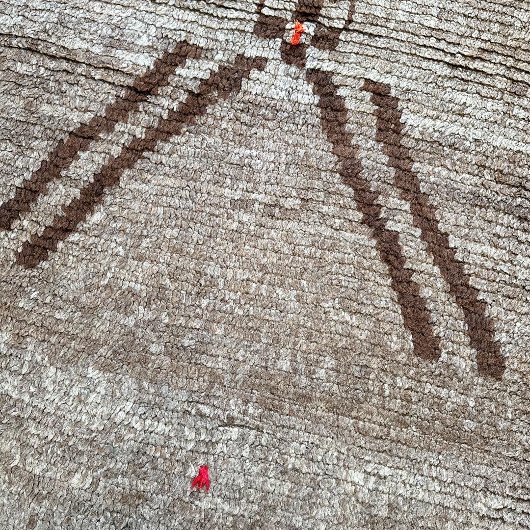 モロッコ製ヴィンテージラグ132 レア ブラウン グレージュ ベージュ ブジャド