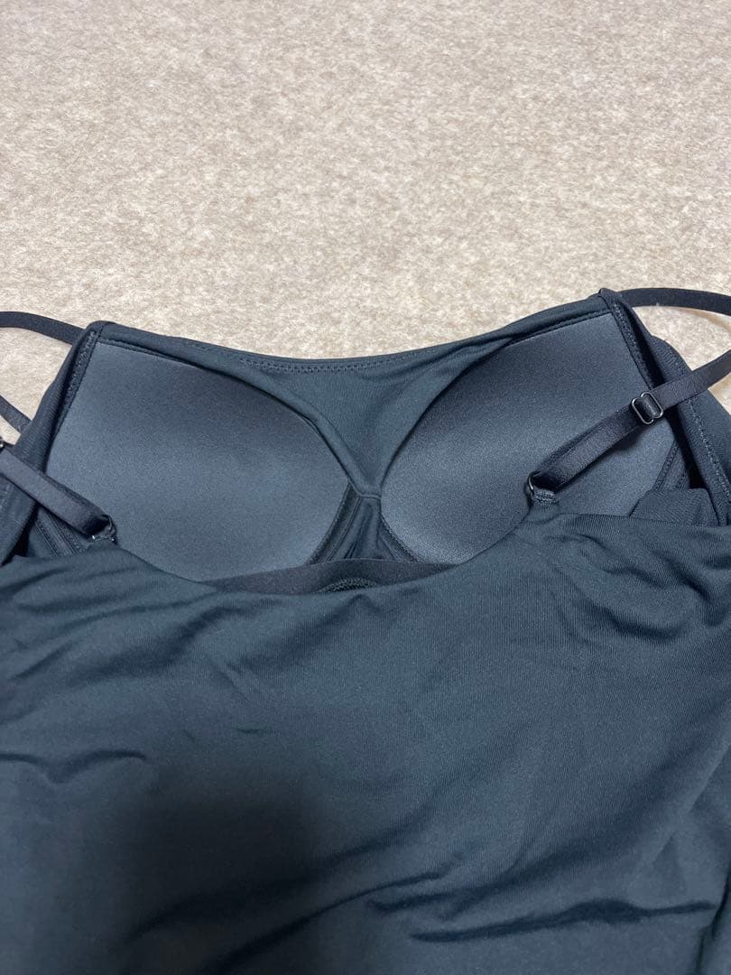 UNIQLOエアリズムブラトップ