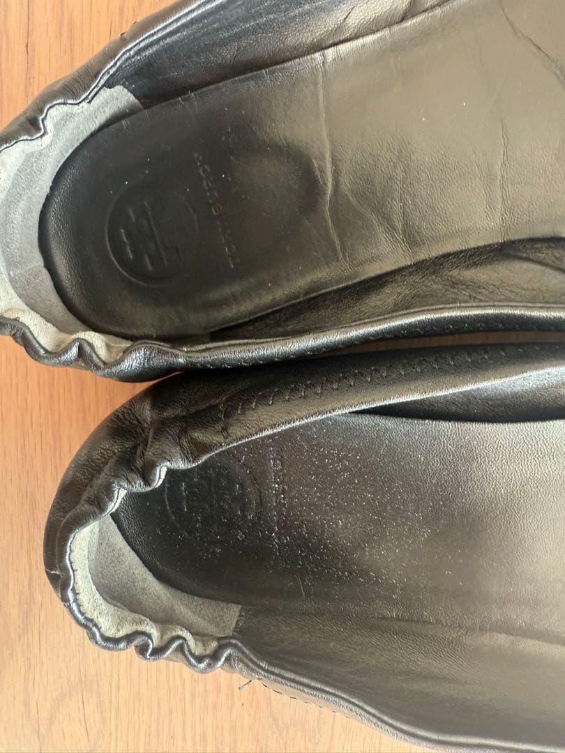 トリーバーチTORY BURCH ブラック フラットシューズ