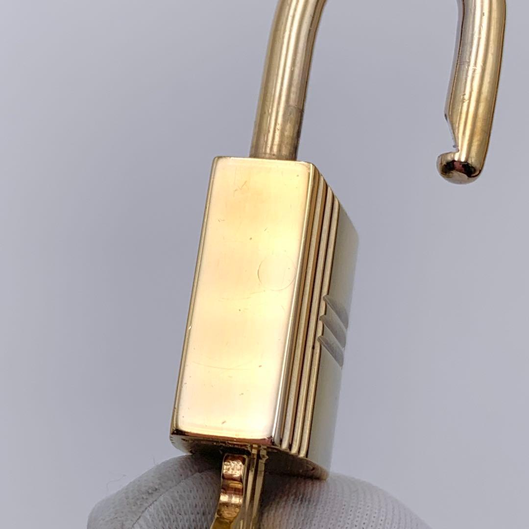 HERMES エルメス カデナ　24Kメッキ　No.107　107番　鍵付き