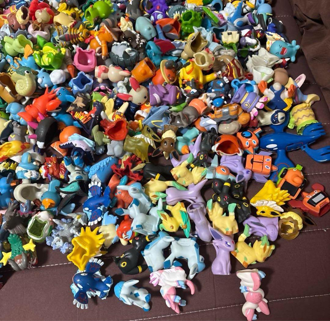約1030匹　ポケモンキッズ　クリア　モンコレ　指人形　フィギュア　カントー