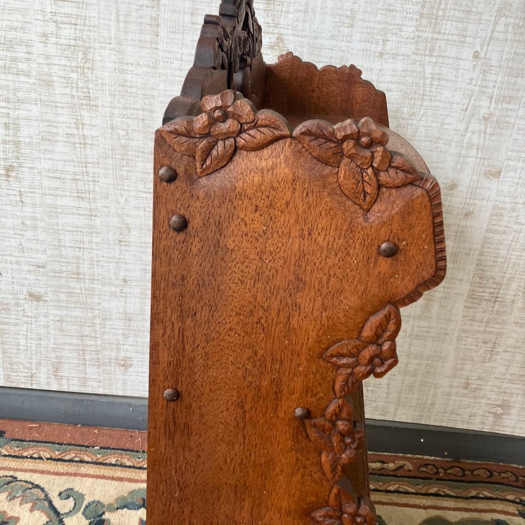 北欧レトロ ミッドセンチュリー 4段 木製彫刻オープンラック 飾り棚 古家具