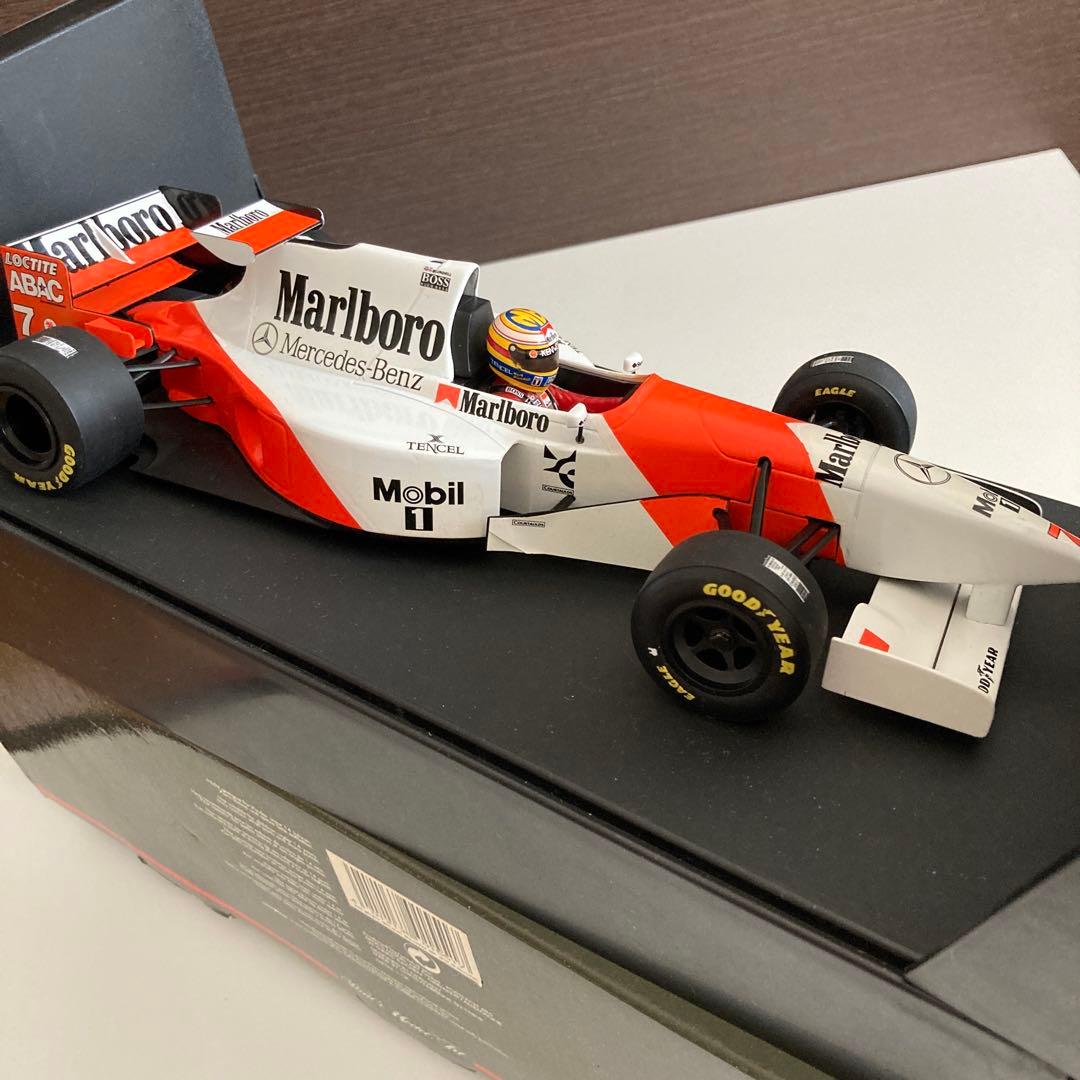 ミニカー Marlboro McLaren Mercedes MP4/10 1/18