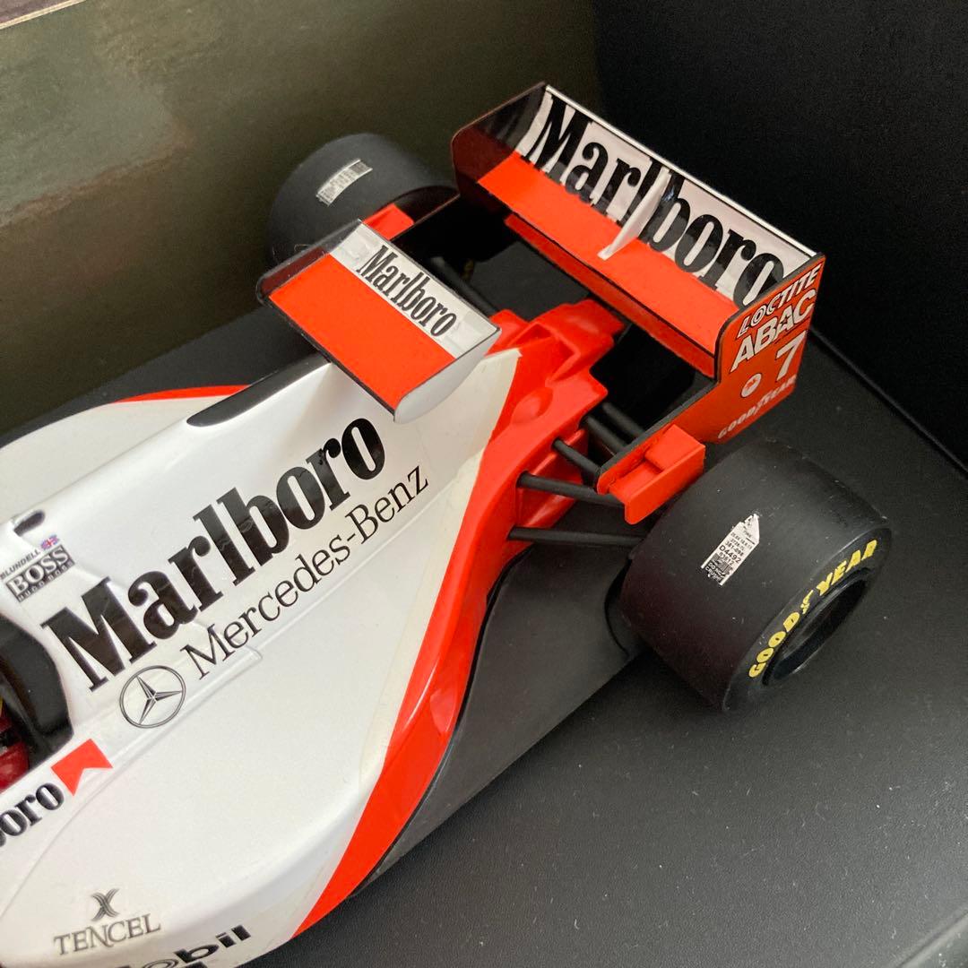 ミニカー Marlboro McLaren Mercedes MP4/10 1/18