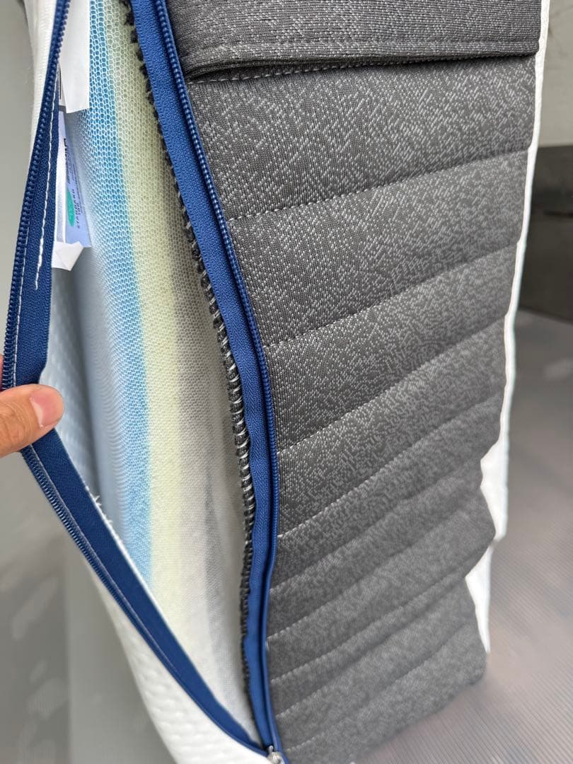 地域限定配送　エマ・ハイブリッドV2 プラス　クィーンサイズマットレス