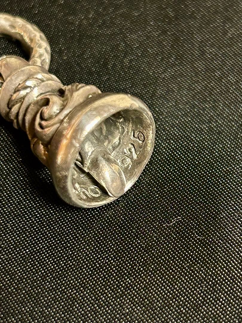 レナード・カムホート　クレーンベル　キングベイビー　ペンダントトップ　2個セット