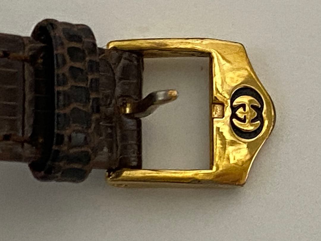 電池交換済み　GUCCI　グッチ　3000L　クオーツ　レディース時計