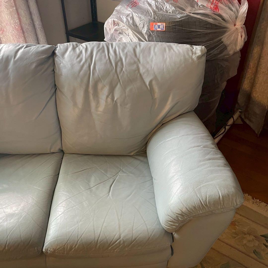 ライトブルー レザー 2人掛けソファ