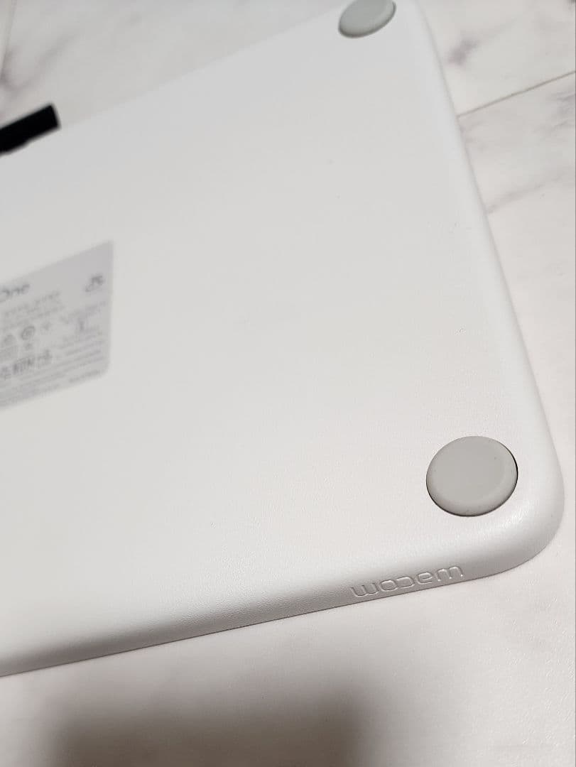 液タブ・ペンタブ Wacom One Pen display 12