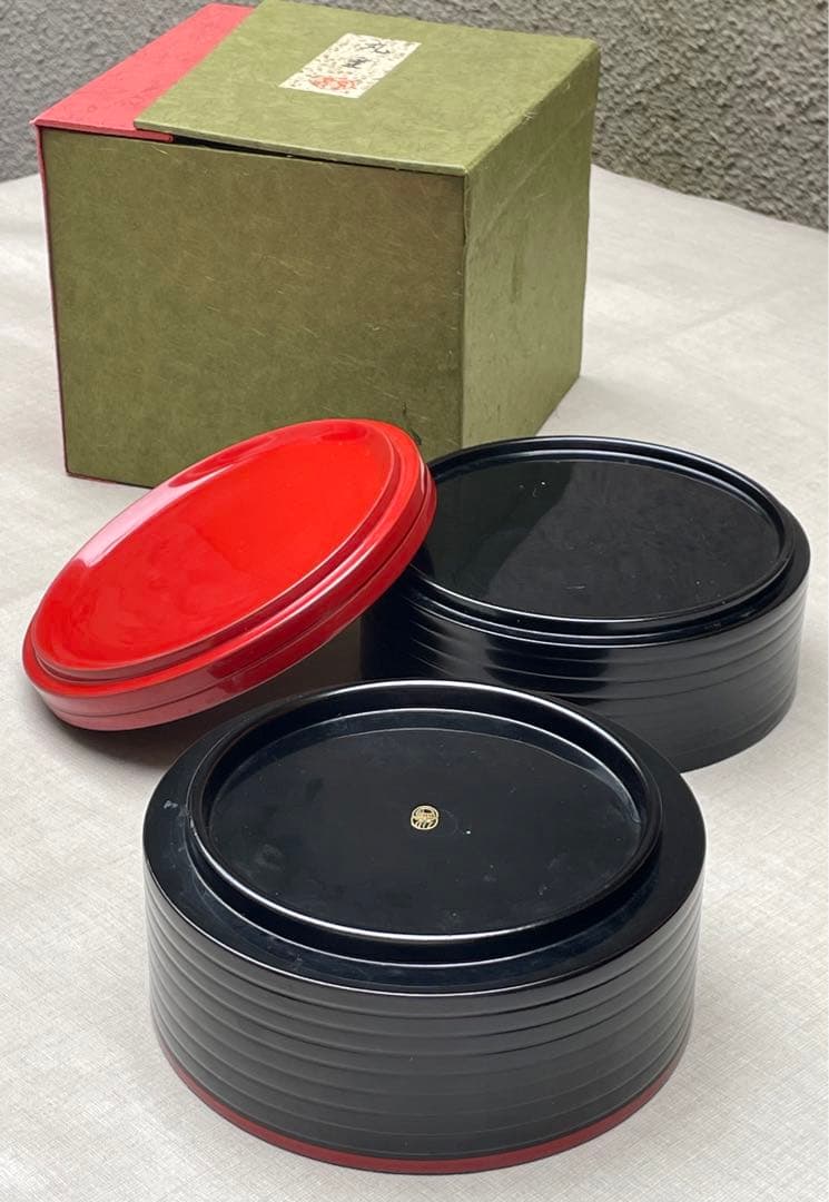 京都老舗の漆器店 象彦 お重　日本製