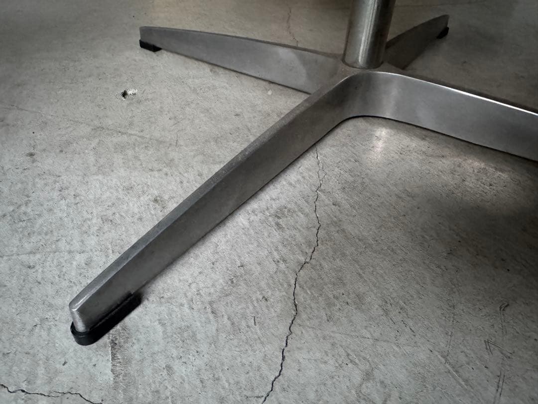 スワンチェア ブラックFritz Hansen アルネヤコブセン　北欧デザイン