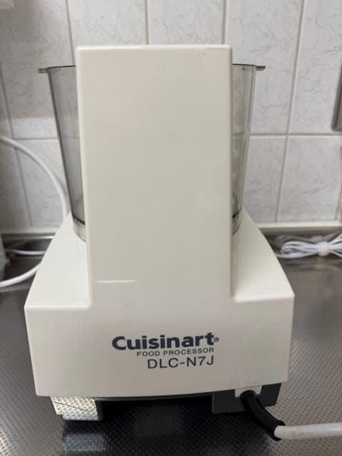 【中古】クイジナート フードプロセッサー DLC-N7J 3.0