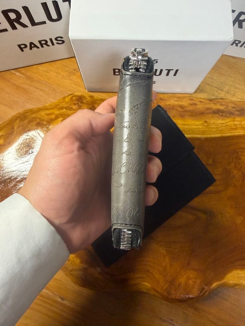 BERLUTI ベルルッティ コト スクリットレザー ジップ 6連キーケース