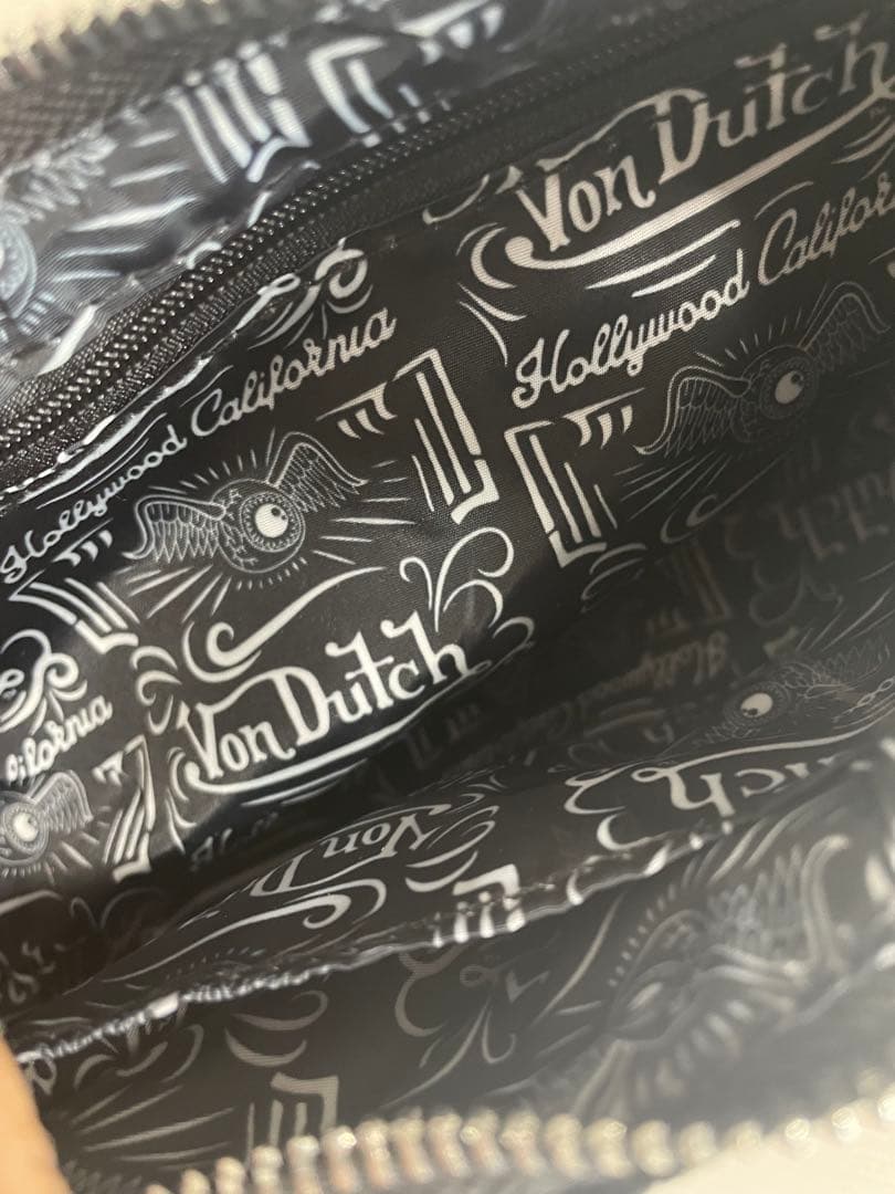 Von Dutch ベロア ロゴ ショルダーバッグ 黒