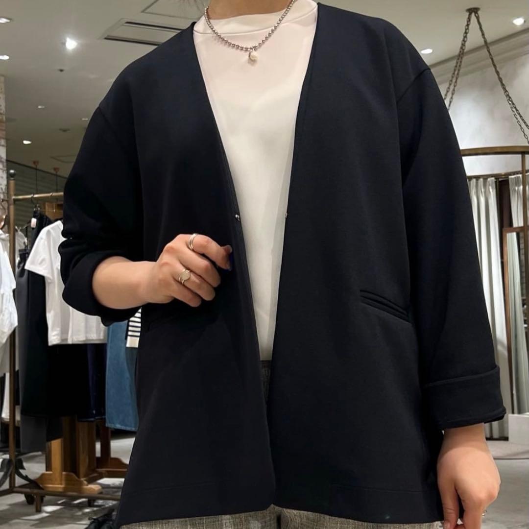 BEARDSLEY LIVETARTノーカラージャケット ブラック