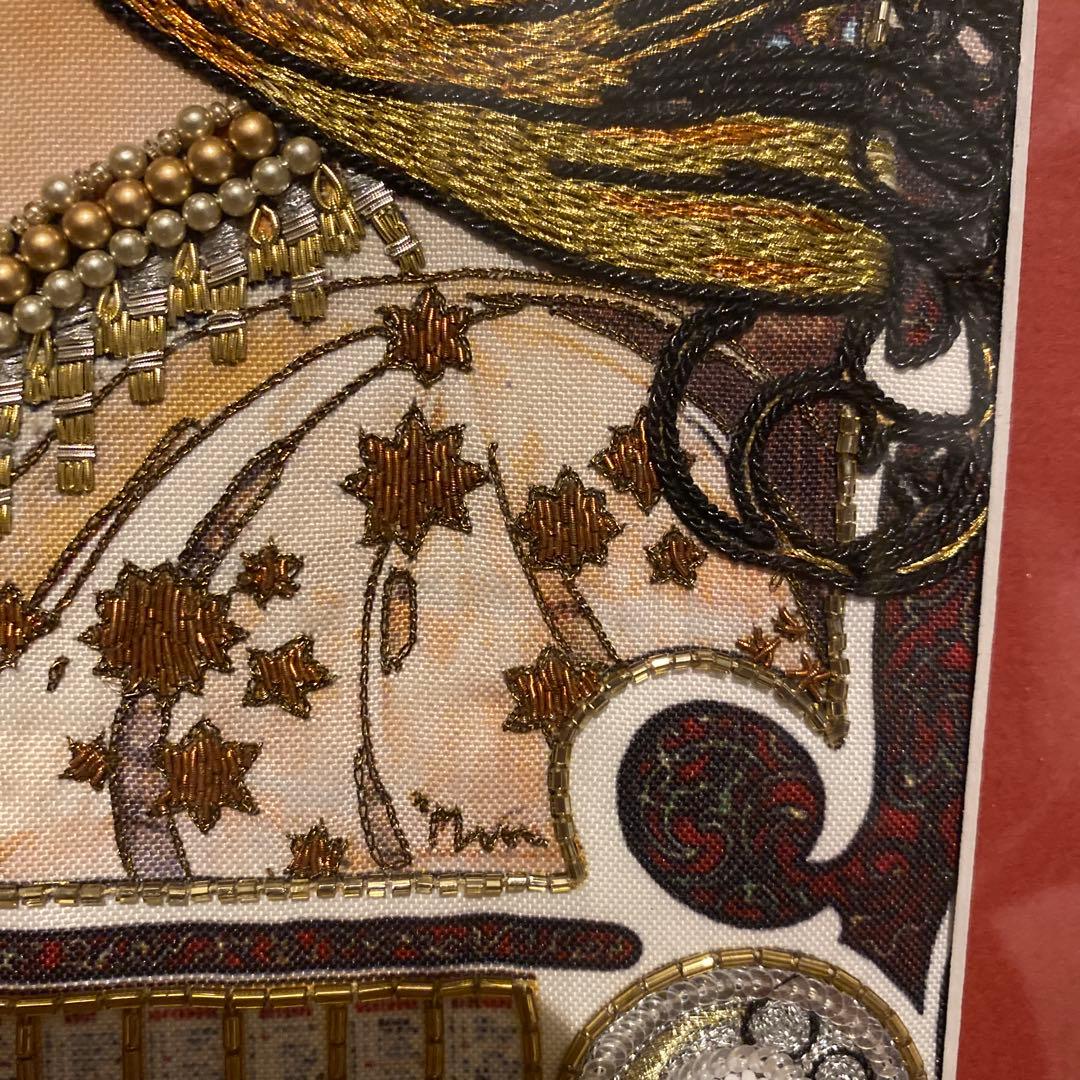手刺繍　絵画　アルフォンスミュシャ