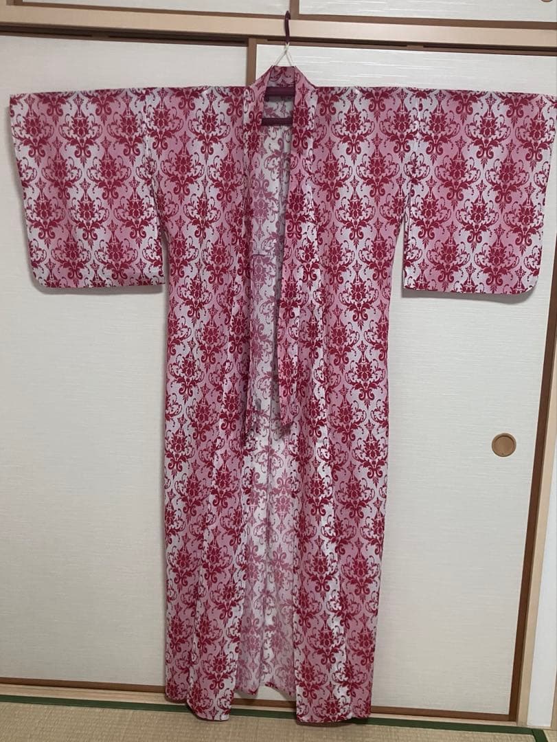 【7/30まで限定価格】ダマスク柄ピンク浴衣　キモノグラースオリジナル浴衣