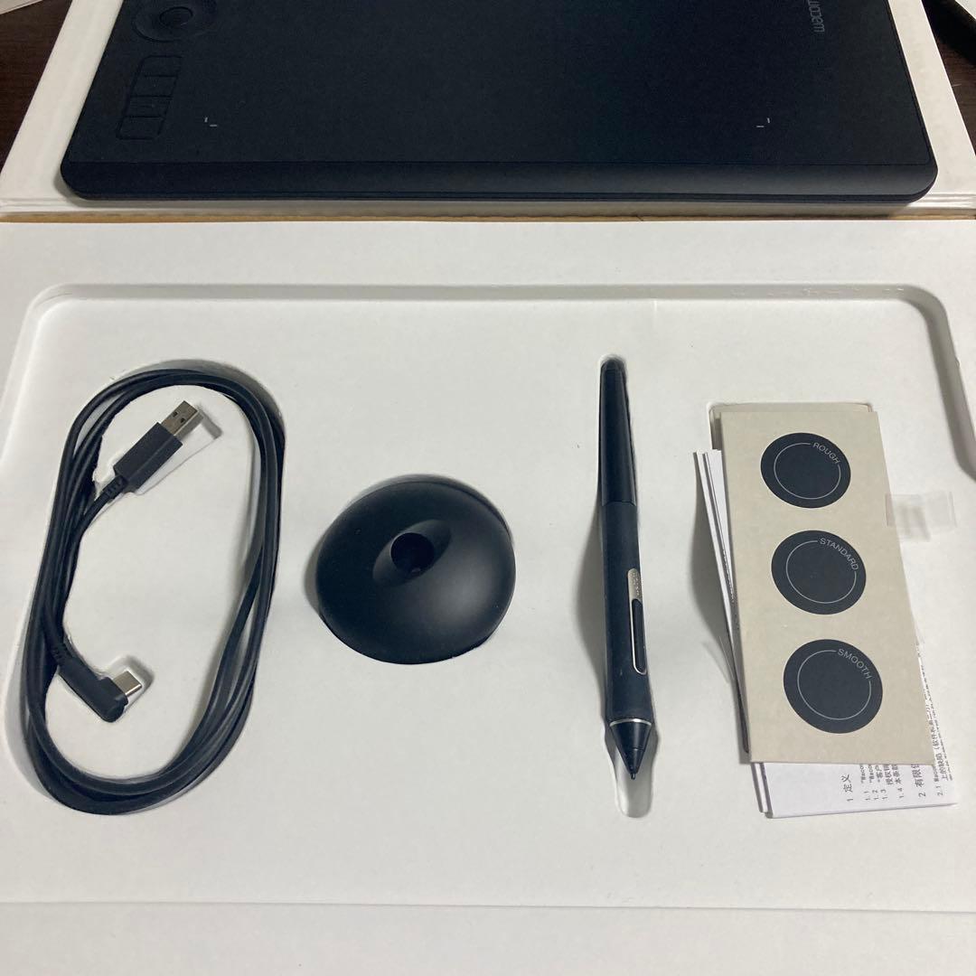 Wacom Intuos Pro Mサイズ　PTH-660/K0
