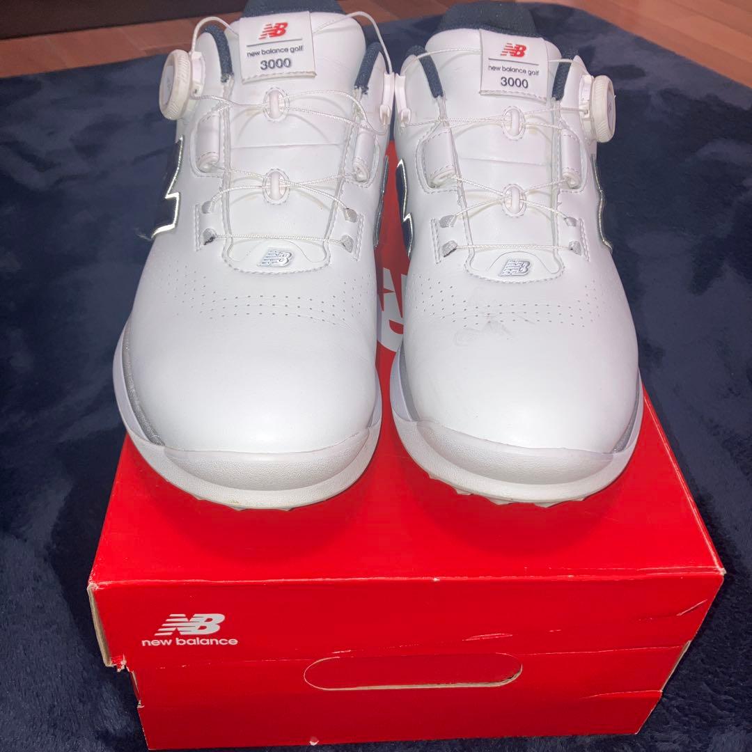 超美品 ニューバランス ゴルフシューズ BOA UGB3000 2E 27.5