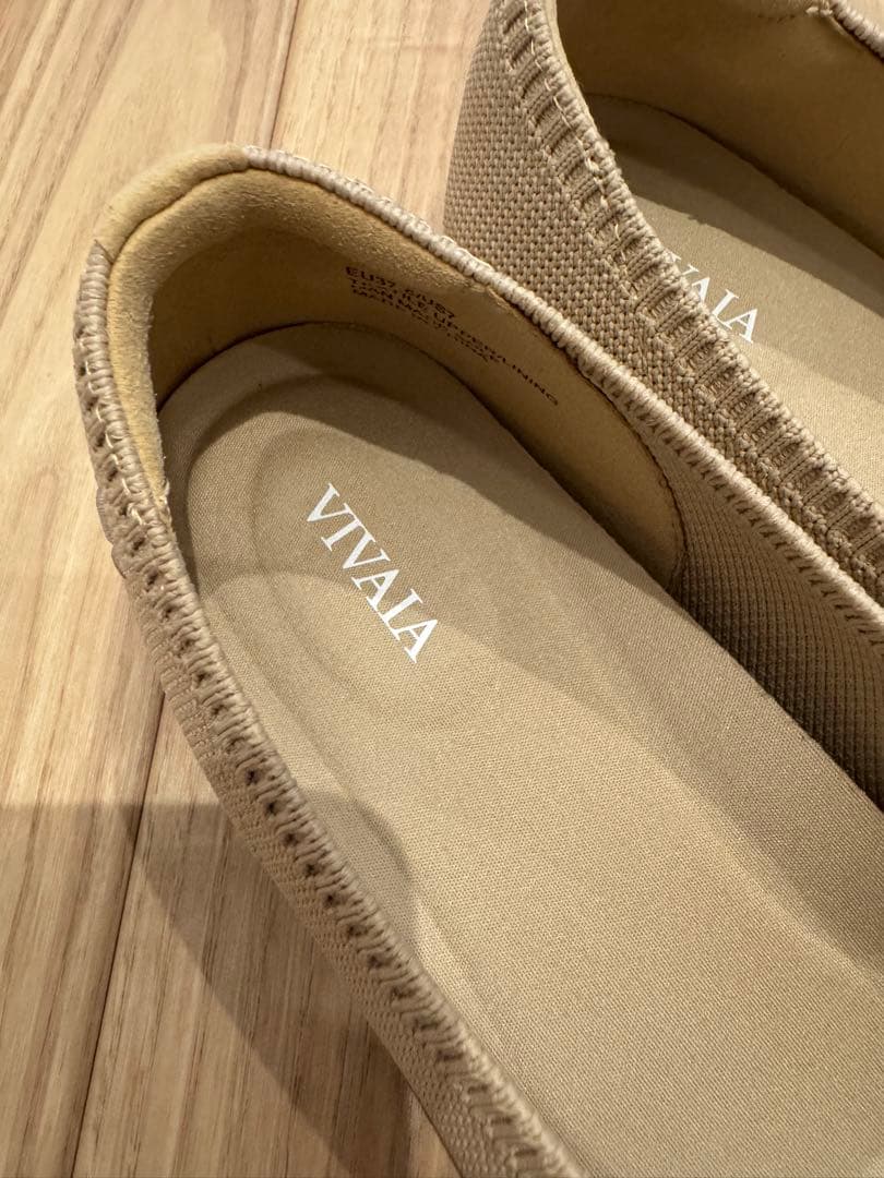 靴 VIVAIA