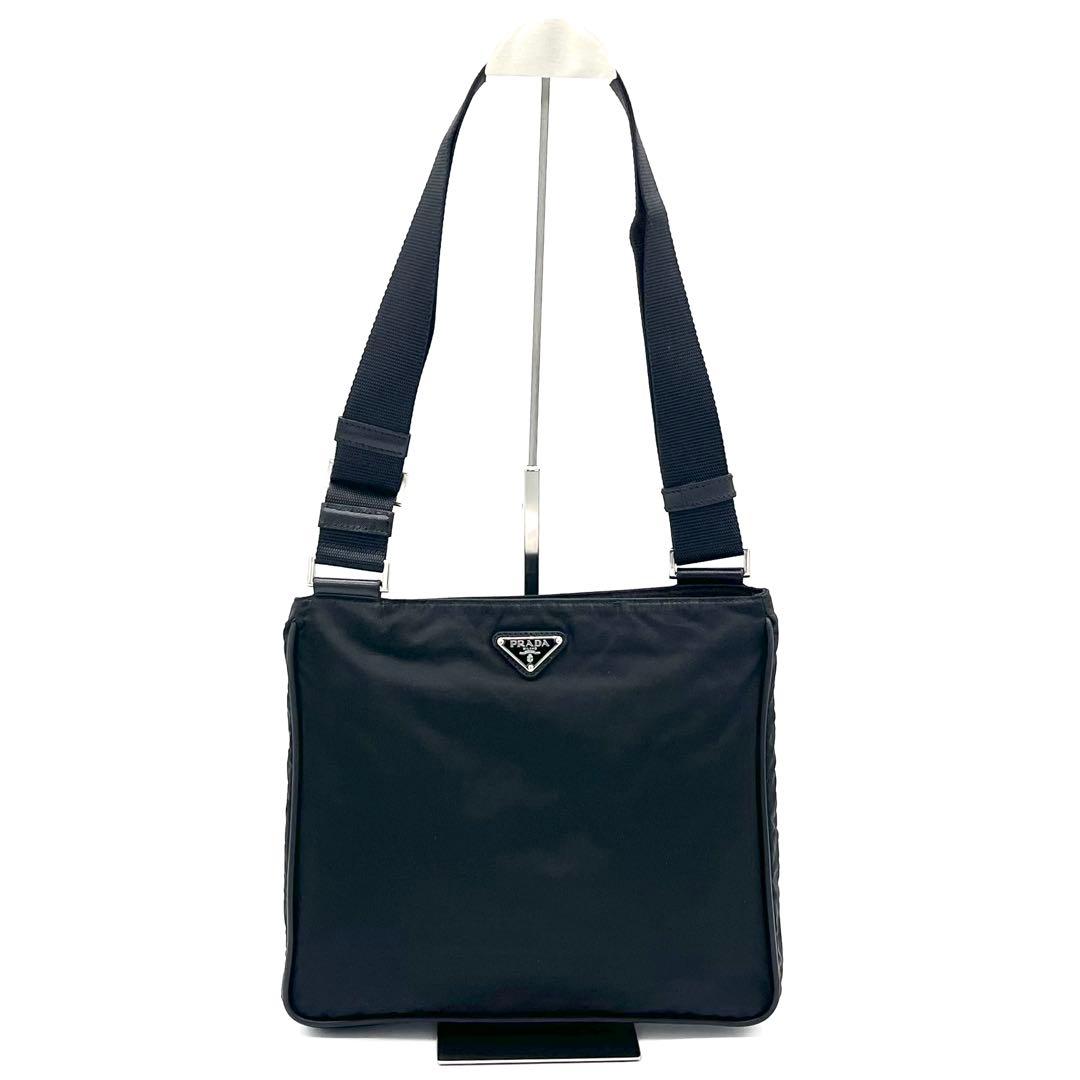 PRADAプラダ サコッシュ ショルダーバッグ テスート サフィアーノ ブラック